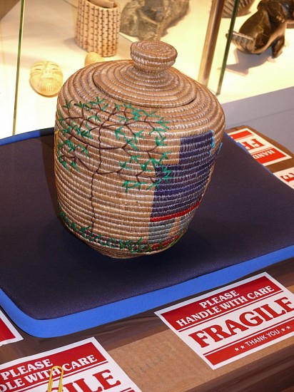 19th & 20th C Alaskan Anonymous, Coiled basket with lid and colored decoration, c. 1930 - 1939
00260-1
